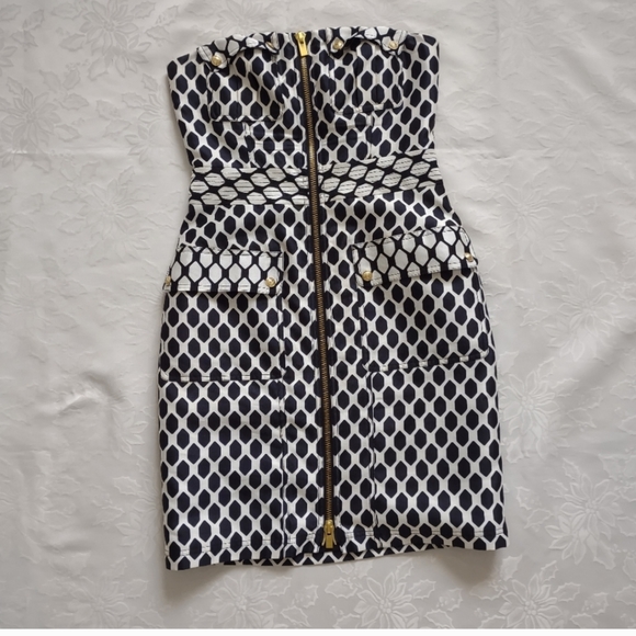 Diane Von Furstenberg Dresses & Skirts - Diane Von Furstenberg runway dress corset goldtone buttons black white diamond